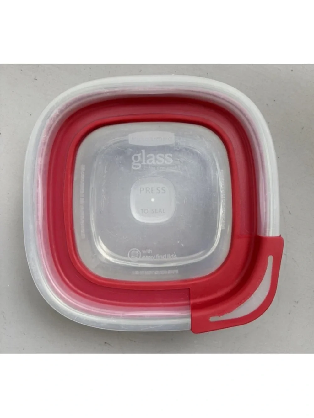 2- Rubbermaid Glass Food Storage Containers 2.5 Cup Square with Red Lids